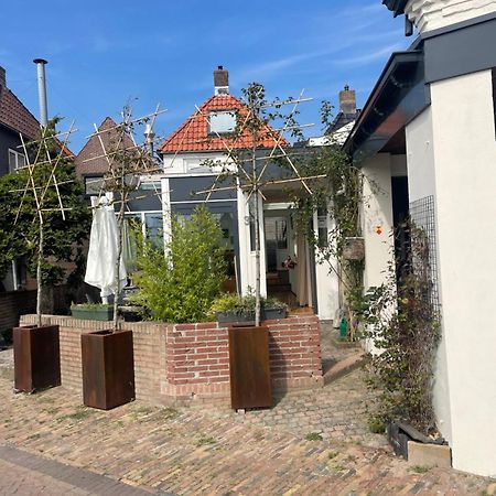 Huis Aan De Haven Lemmer Kültér fotó