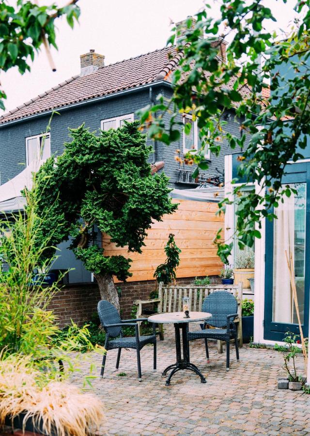 Huis Aan De Haven Lemmer Kültér fotó